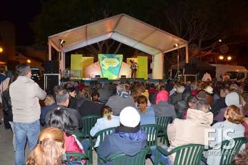 Actuación del humorista Maestro Florido (Foto Francisco Javier Santana)